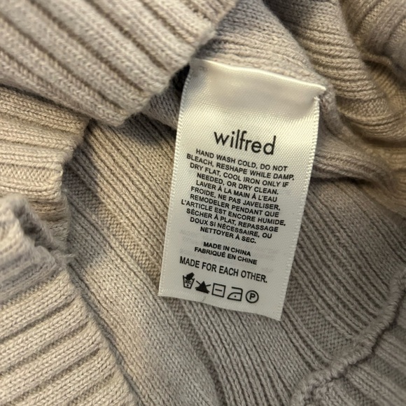 Aritzia Wilfred Tan Plunge Front Cardigan Merino Wool Cotton Blend, Large.EUC! - Picture 5 of 5